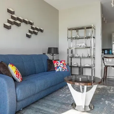 Wastom Apartment *